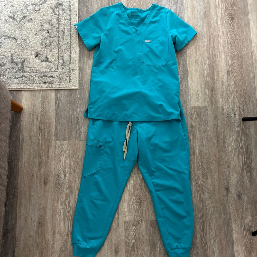 Figs Blue Medical Scrub Set Durable and Vibrant